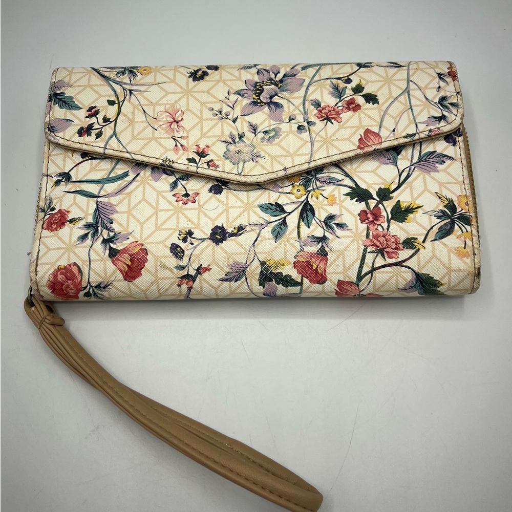 Floral Cream Wristlet Clutch